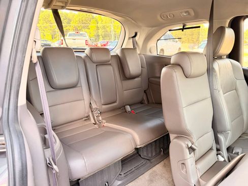 Used 2013 Honda Odyssey Touring Elite image 23
