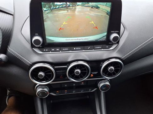 Used 2023 Nissan Sentra SV FWD image 15