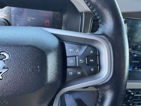 Used 2022 Ford Bronco Wildtrak image 28