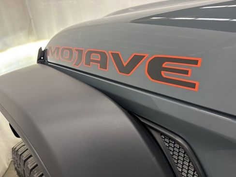 New 2025 Jeep Gladiator Mojave w/ Convenience Group image 20