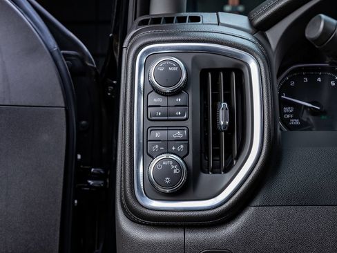 Used 2022 GMC Sierra 1500 Elevation AWD/4WD image 22