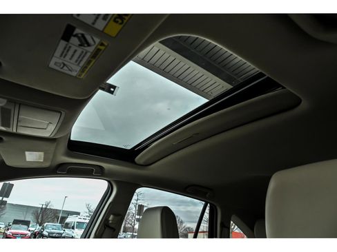 Used 2015 Acura RDX AWD image 13