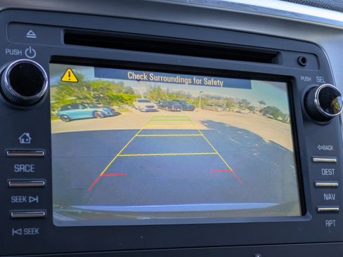 Used 2017 GMC Acadia Limited SLT image 29