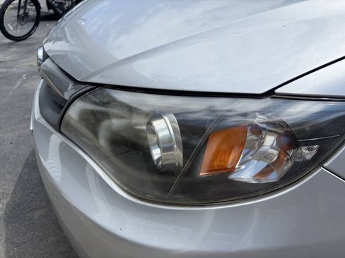 Used 2011 Subaru Impreza 2.5i AWD/4WD image 7