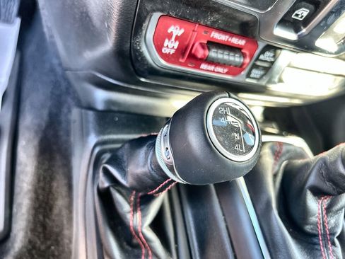 Used 2023 Jeep Wrangler Rubicon w/ Steel Bumper Group image 32