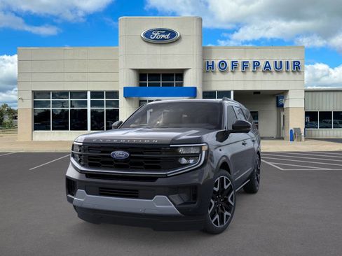 New 2026 Ford Expedition Platinum w/ Platinum Ultimate Package image 2