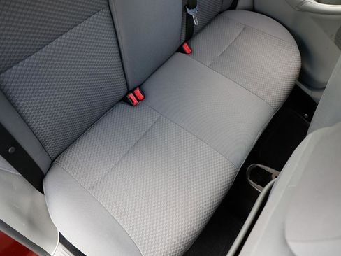 Used 2007 Ford Focus S FWD image 12
