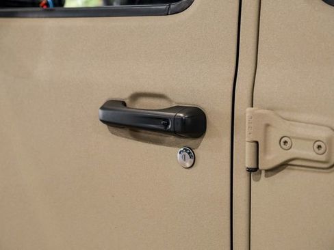 Used 2025 Jeep Wrangler Unlimited Rubicon 392 image 49