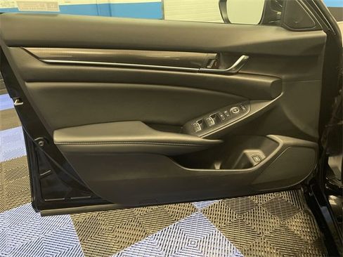 Certified 2022 Honda Accord Sport image 13