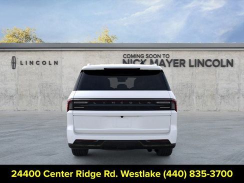 New 2026 Lincoln Navigator L Reserve AWD/4WD image 5