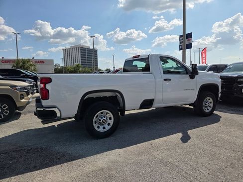 Used 2025 Chevrolet Silverado 2500 W/T RWD image 12