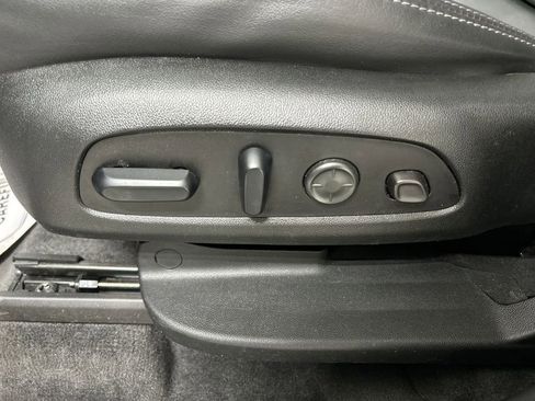 Used 2020 Buick Enclave Avenir w/ Avenir Technology Package image 10