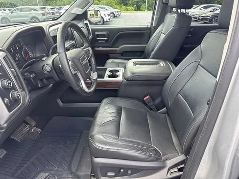 Used 2017 GMC Sierra 1500 SLT AWD/4WD image 9