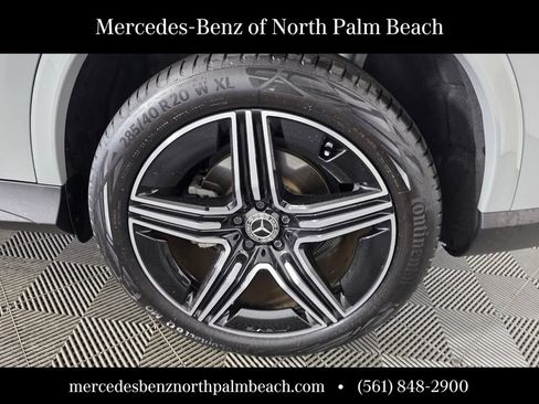Certified 2026 Mercedes-Benz GLC 300 image 14