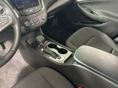 Used 2023 Chevrolet Malibu RS image 23