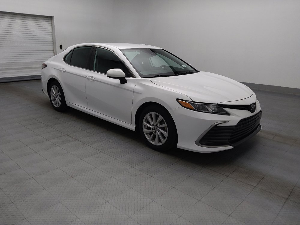 Used 2023 Toyota Camry LE FWD image 11