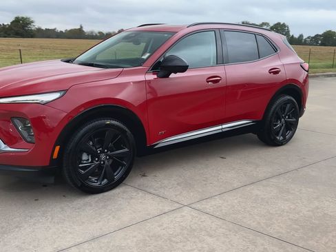 New 2025 Buick Envision Sport Touring image 5