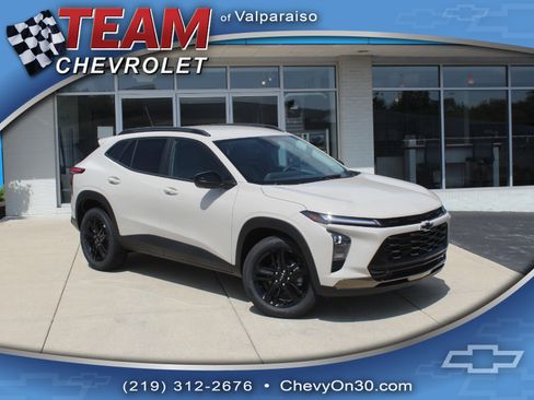 New 2026 Chevrolet Trax ACTIV w/ Driver Confidence Package FWD image 1