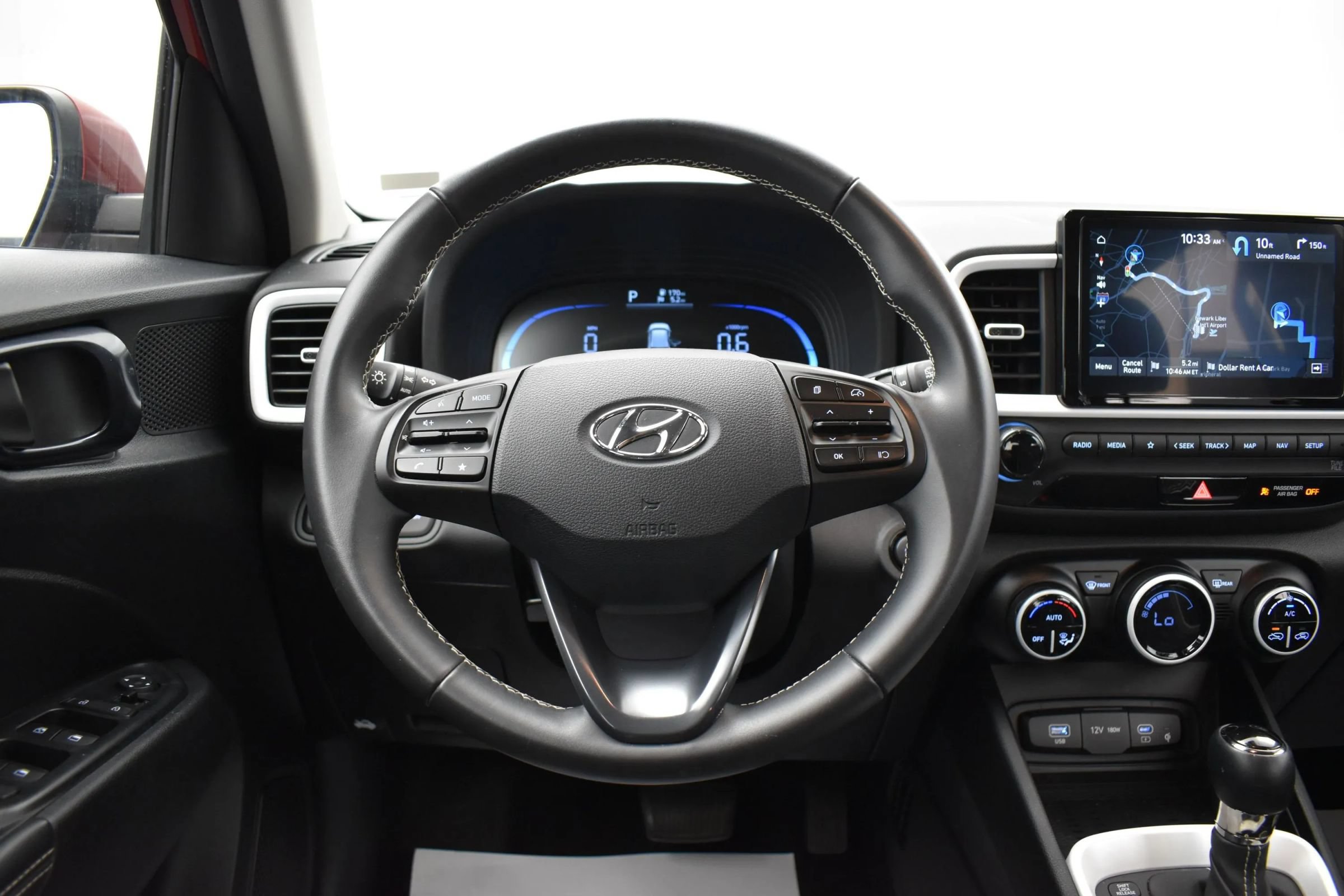 Used 2025 Hyundai Venue Limited FWD image 20