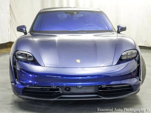 Used 2022 Porsche Taycan RWD image 6