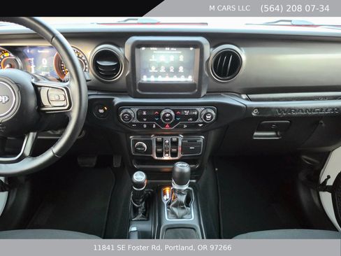 Used 2019 Jeep Wrangler Unlimited Sport S AWD/4WD image 19