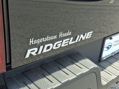 Used 2023 Honda Ridgeline RTL-E image 32