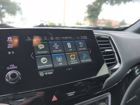 Used 2023 Honda Passport Elite image 17