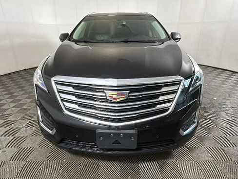 Used 2017 Cadillac XT5 Luxury AWD/4WD image 9