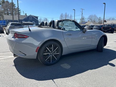 New 2026 MAZDA MX-5 Miata Grand Touring RWD image 5