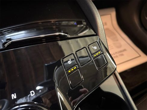 Certified 2023 Kia Sportage LX image 30