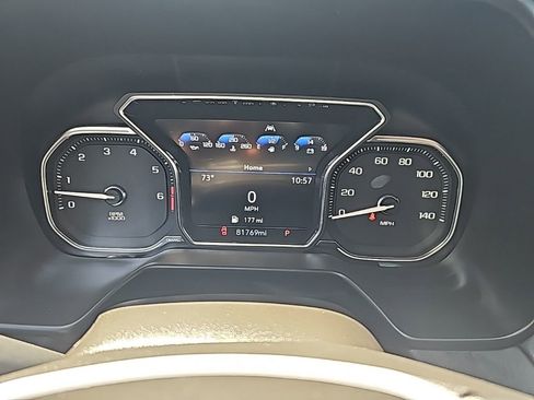 Used 2021 GMC Yukon SLT image 17