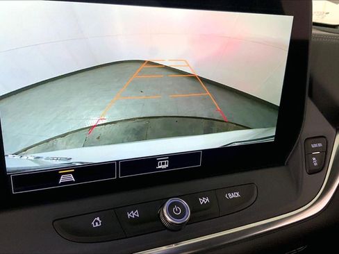 Used 2025 Chevrolet Blazer LT w/ Convenience Package image 21