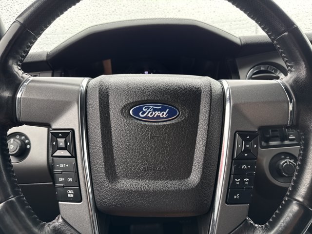 Used 2017 Ford Expedition Platinum AWD/4WD image 26