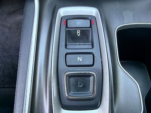 Used 2019 Honda Accord Touring image 31