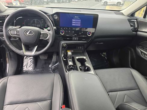 Certified 2025 Lexus NX 300h AWD w/ Luxury Package image 21