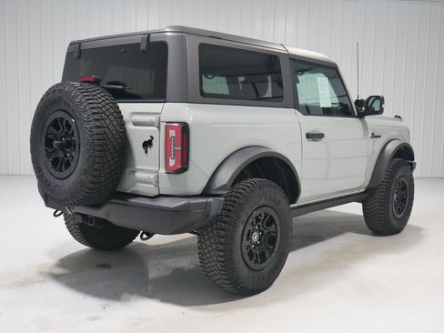 Used 2022 Ford Bronco Badlands w/ Sasquatch Package image 5