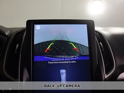 Used 2024 Ford Edge SEL image 6