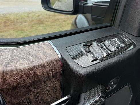 Used 2019 Ford F250 Lariat w/ Lariat Ultimate Package image 72