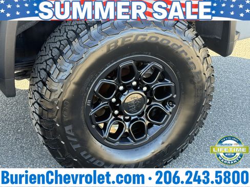 Used 2024 Chevrolet Silverado 2500 ZR2 w/ ZR2 Bison Edition AWD/4WD image 29