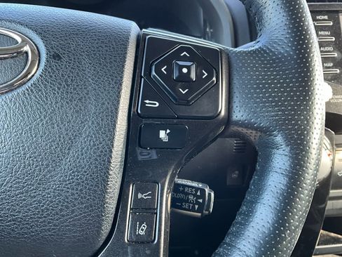 Used 2023 Toyota 4Runner TRD Off-Road Premium image 21