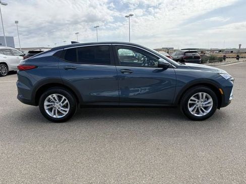 New 2026 Buick Envista Preferred image 10