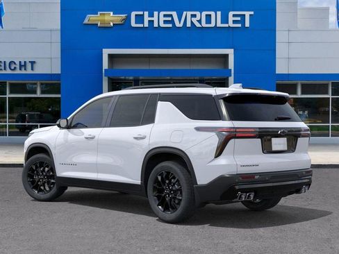 New 2026 Chevrolet Traverse LT w/ Midnight/Sport Edition image 3