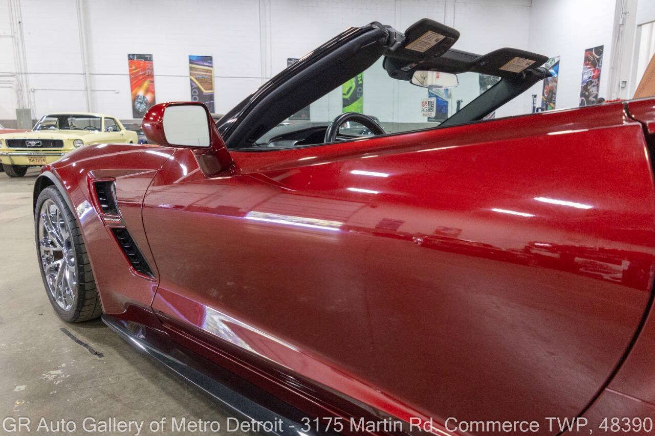 Used 2017 Chevrolet Corvette Grand Sport RWD image 24