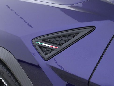 Used 2024 Lamborghini Urus Performante image 14