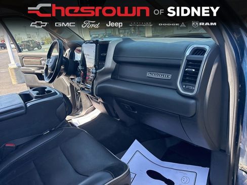 Used 2019 RAM 1500 Laramie AWD/4WD image 30