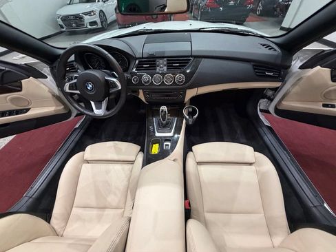 Used 2016 BMW Z4 sDrive28i RWD image 36