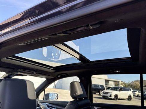 Certified 2024 Cadillac XT6 Sport w/ Platinum Package image 20