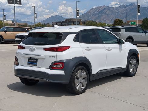 Used 2021 Hyundai Kona Ultimate w/ Cargo Package FWD image 6