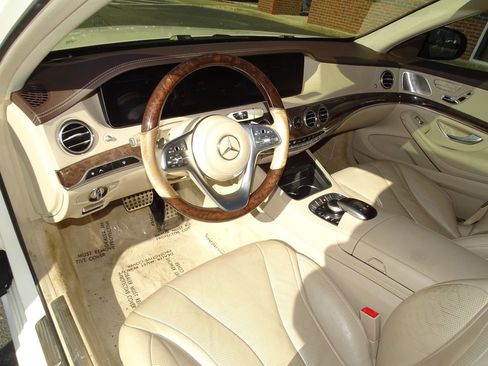 Used 2018 Mercedes-Benz S 450 Sedan image 34