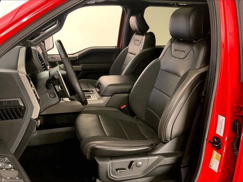 Used 2019 Ford F150 Raptor w/ Equipment Group 802A Luxury AWD/4WD image 13